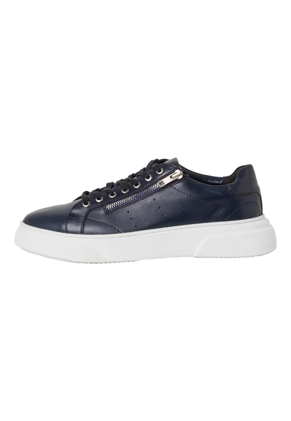 Trainers - navy