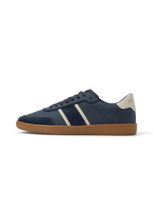 Trainers - navy