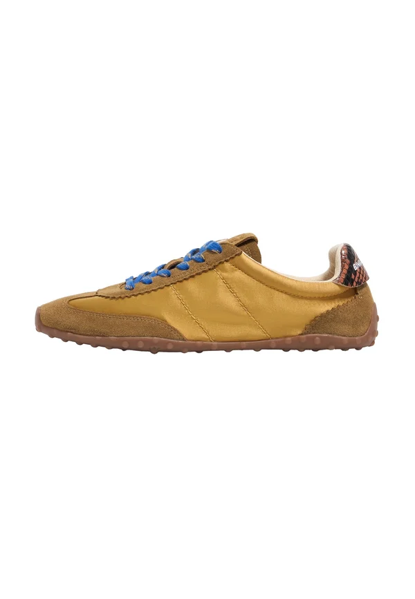 Trainers - ocre