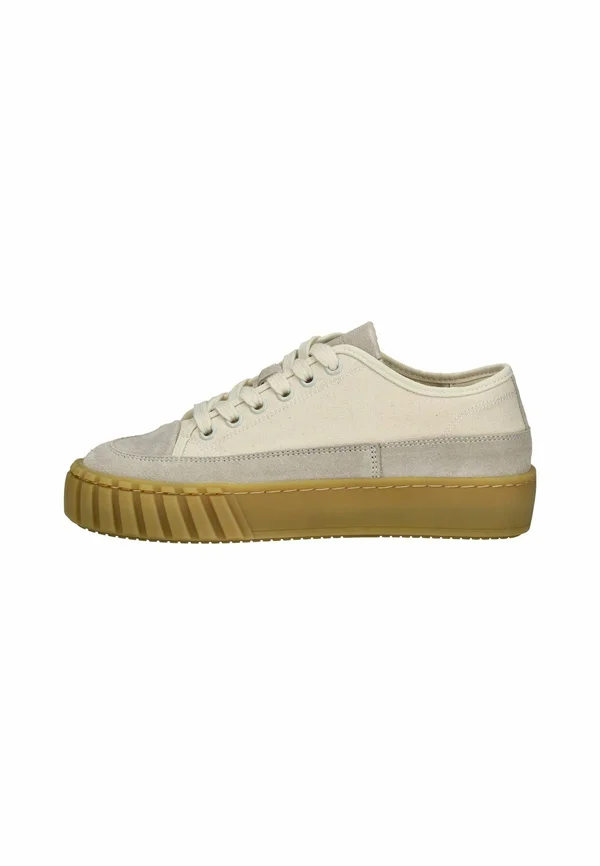 Trainers - offwhite