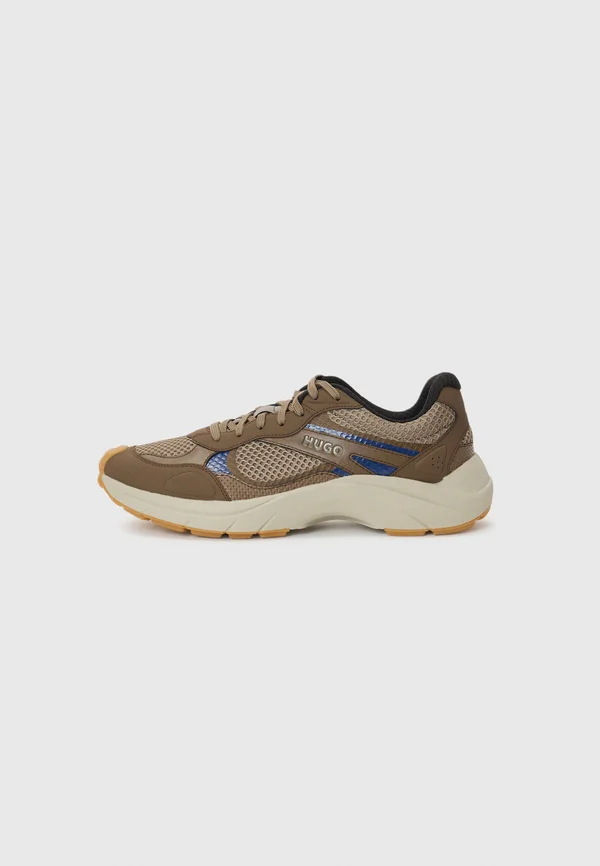 Trainers - open brown