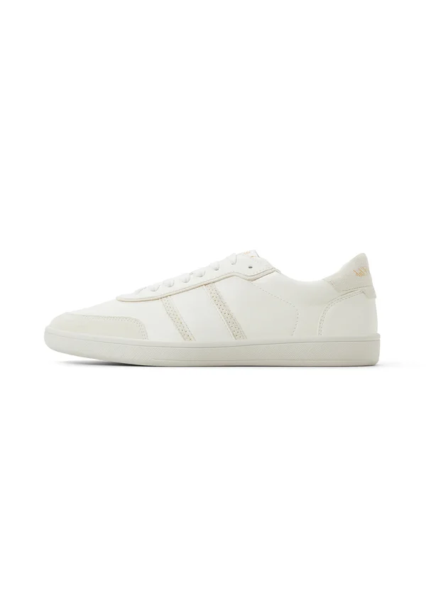 Trainers - open white