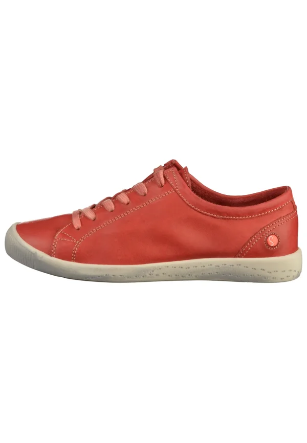 Trainers - red