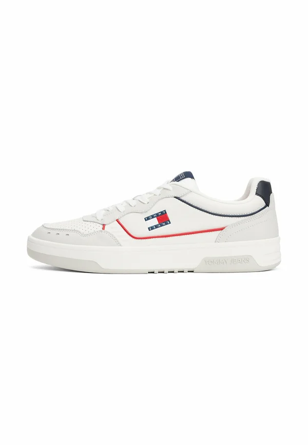 Trainers - rwb