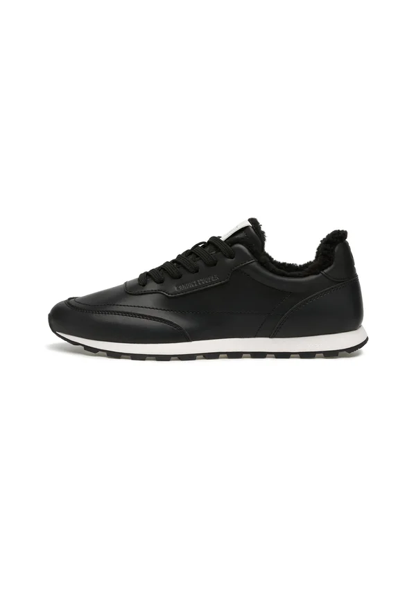 Trainers - schwarz