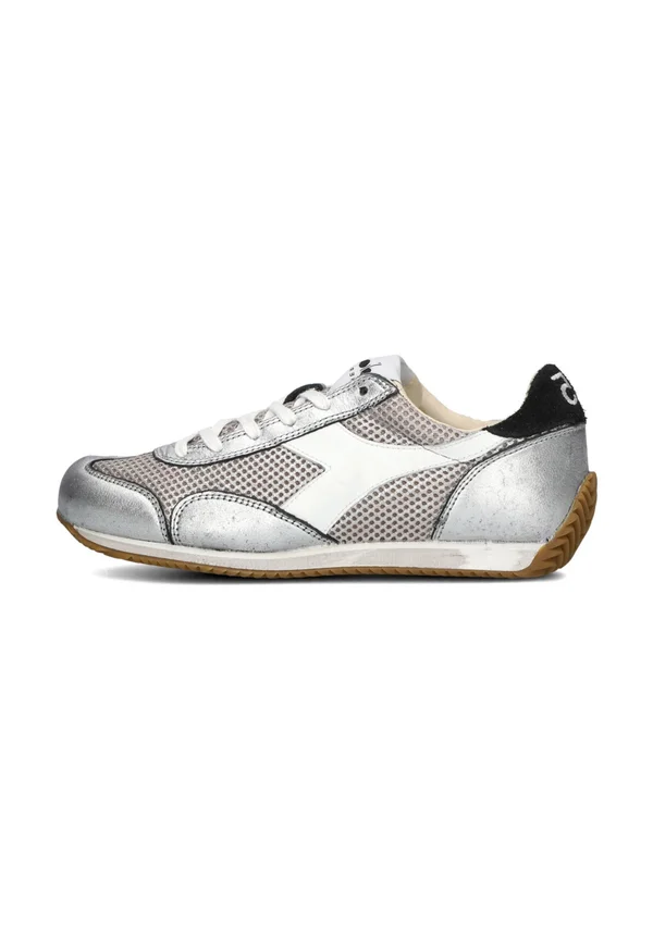Trainers - silver metalized