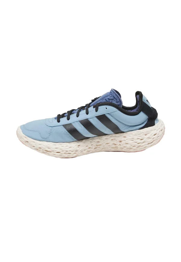 Trainers - tactile blue core black mauve