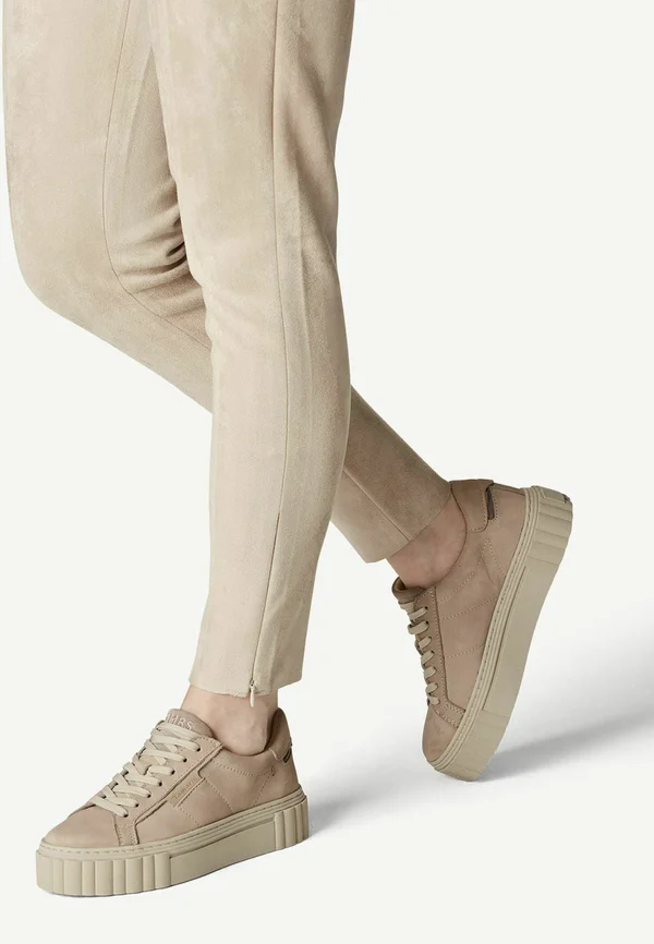 Trainers - taupe