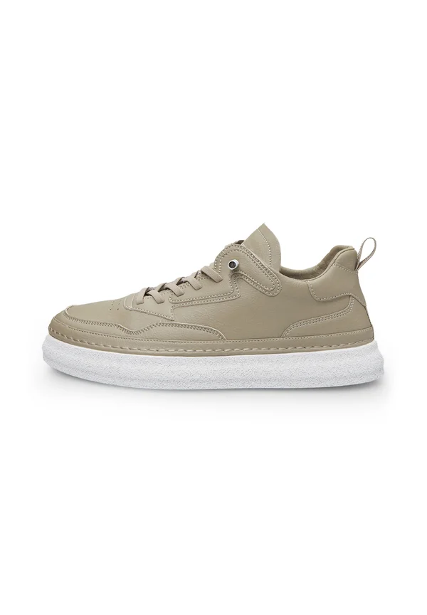 Trainers - taupe