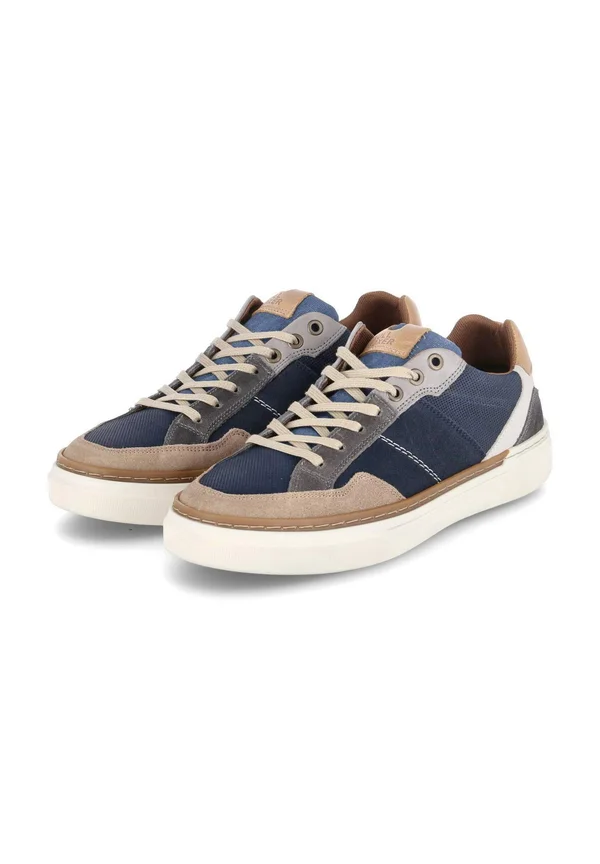 Trainers - weiß
