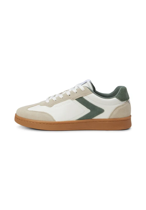 Trainers - white lucious moss