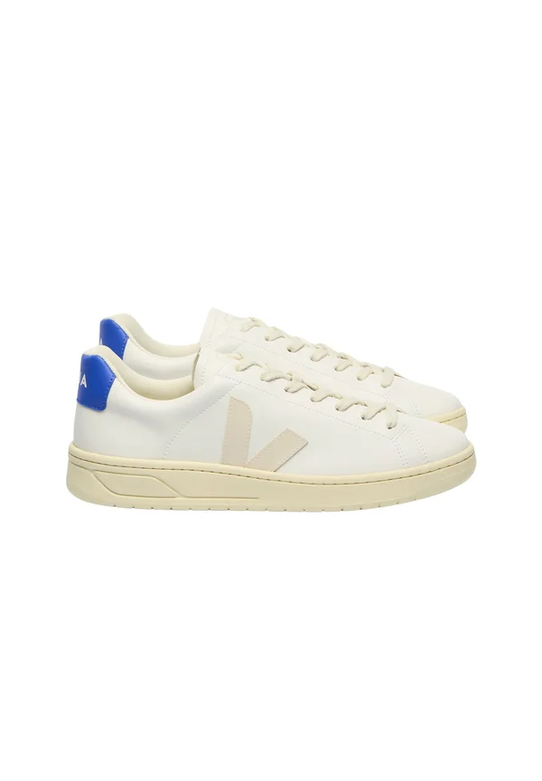 Trainers - white pierre paros