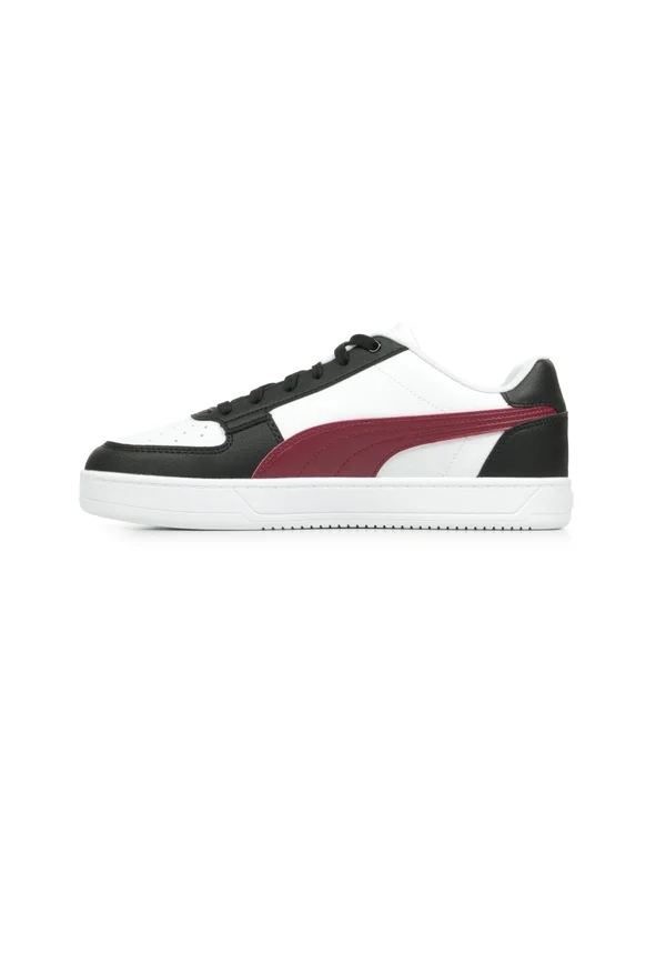 Trainers - white tred black