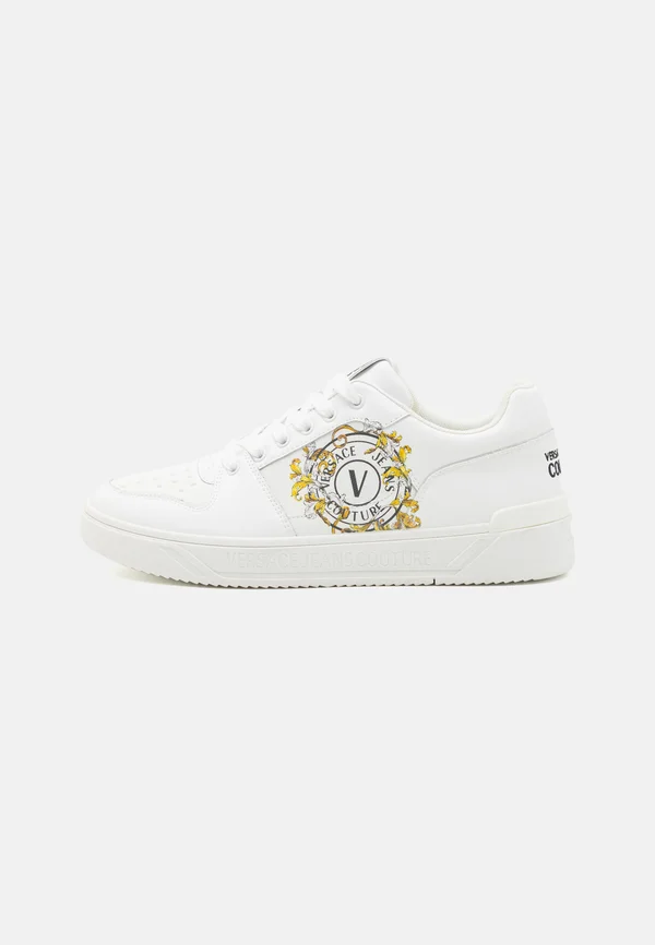 Trainers - white