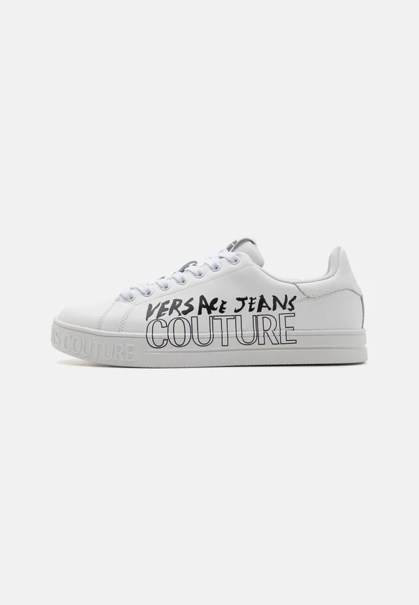 Trainers - white