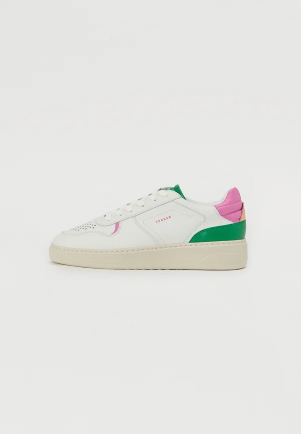 Trainers - white/green
