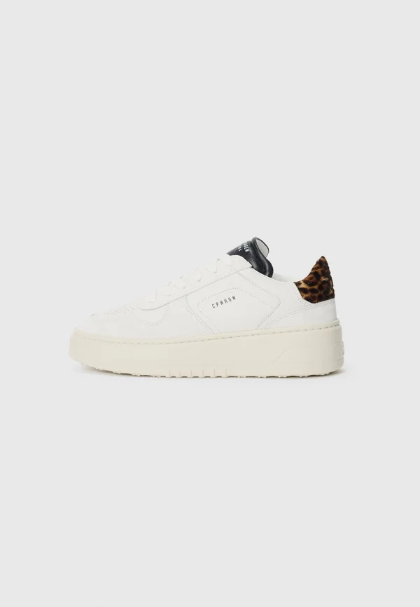 Trainers - white/leo