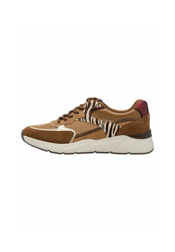 Trainers - zebra comb