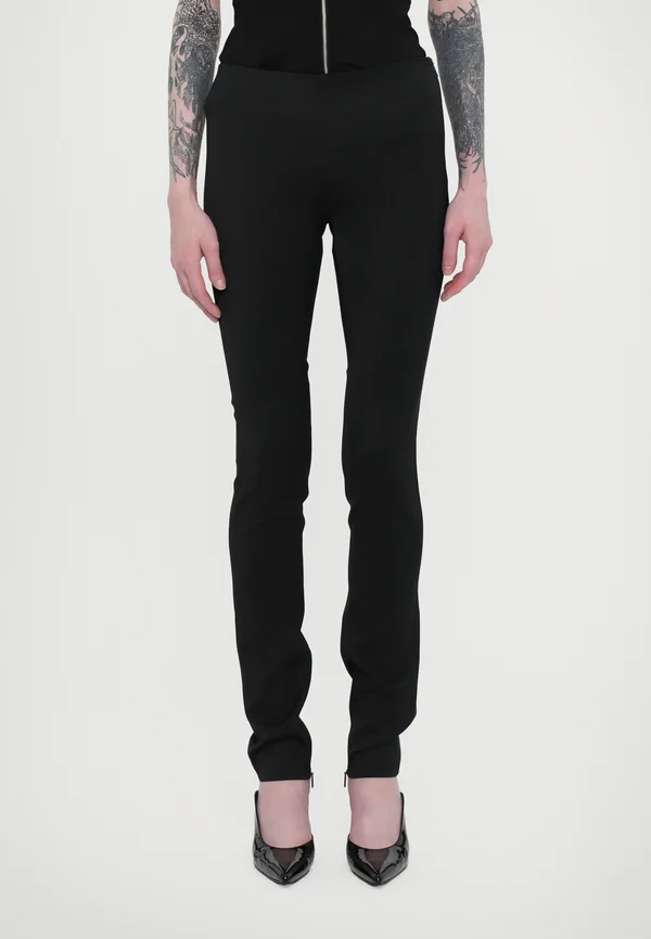 TRAPEZE TOO TIGHT PANTS - Trousers - black