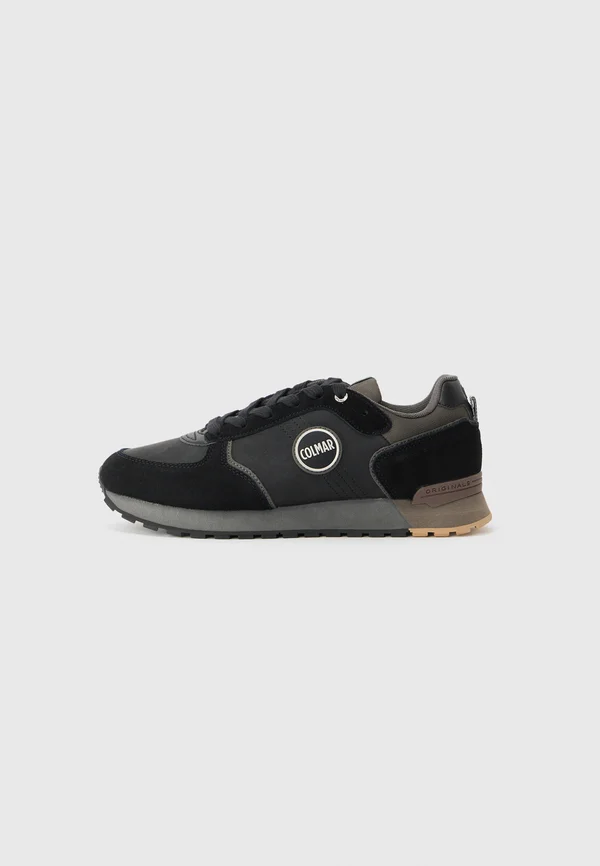 TRAVIS BOOST - Trainers - black/chocolate