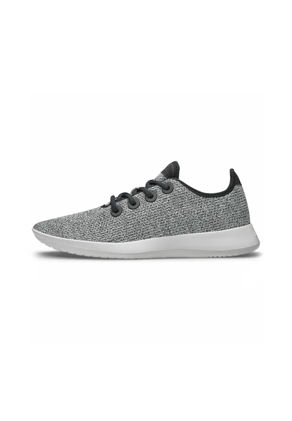 TREE RUNNER - Trainers - blizzard natural black