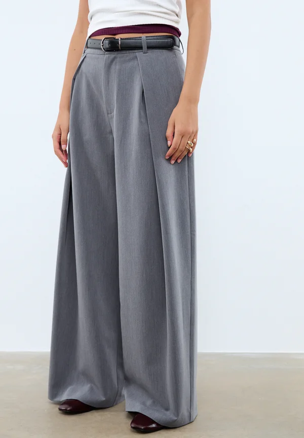 Trousers - dark grey