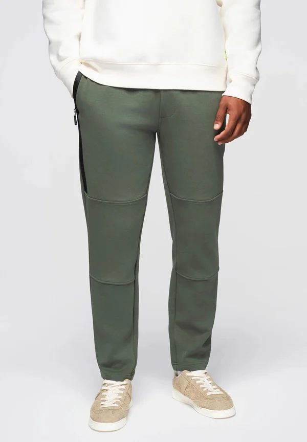 Trousers - green