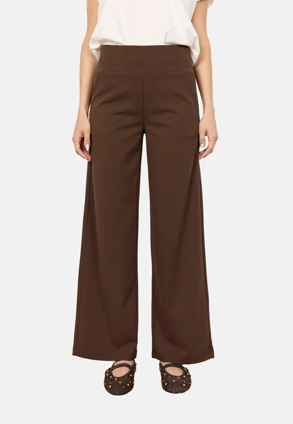 Trousers - hot fudge