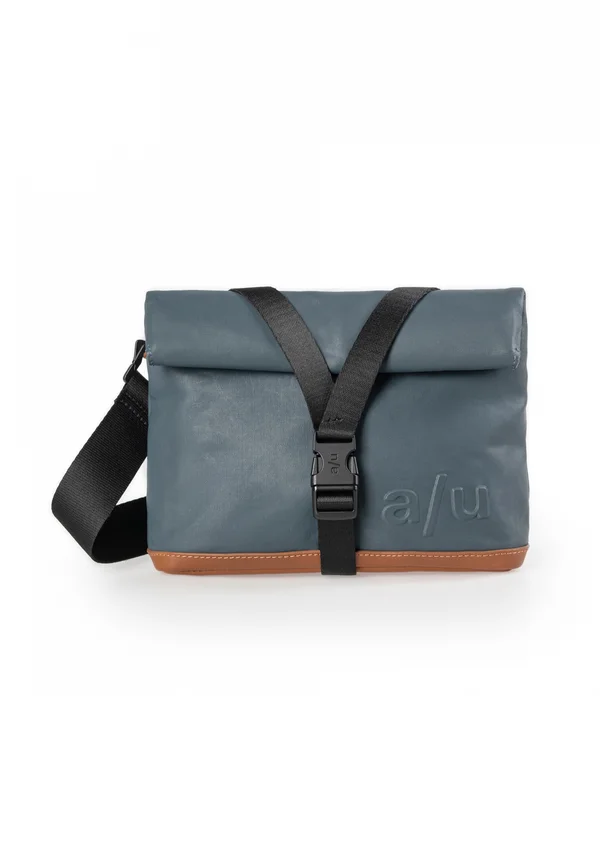 TSU - Cross body bag - cosmic void