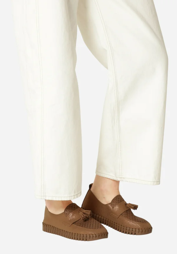 TULIP - Slip-ons - nougat tannin