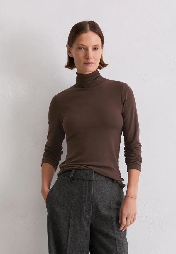 TURTLE NECK - Long sleeved top - shaded brown