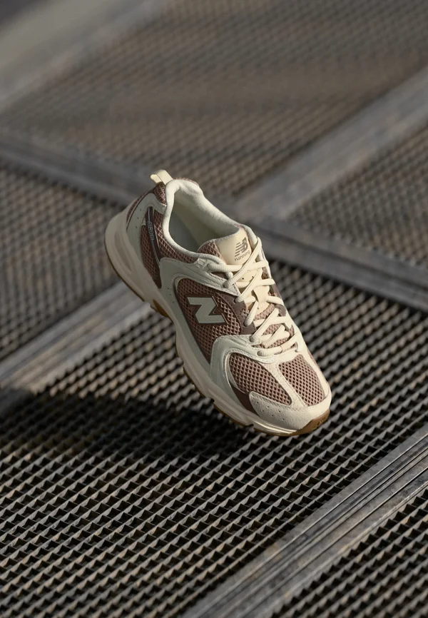 U530 - Trainers - bisque