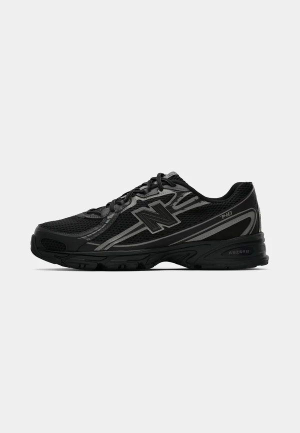 U740 UNISEX - Trainers - black