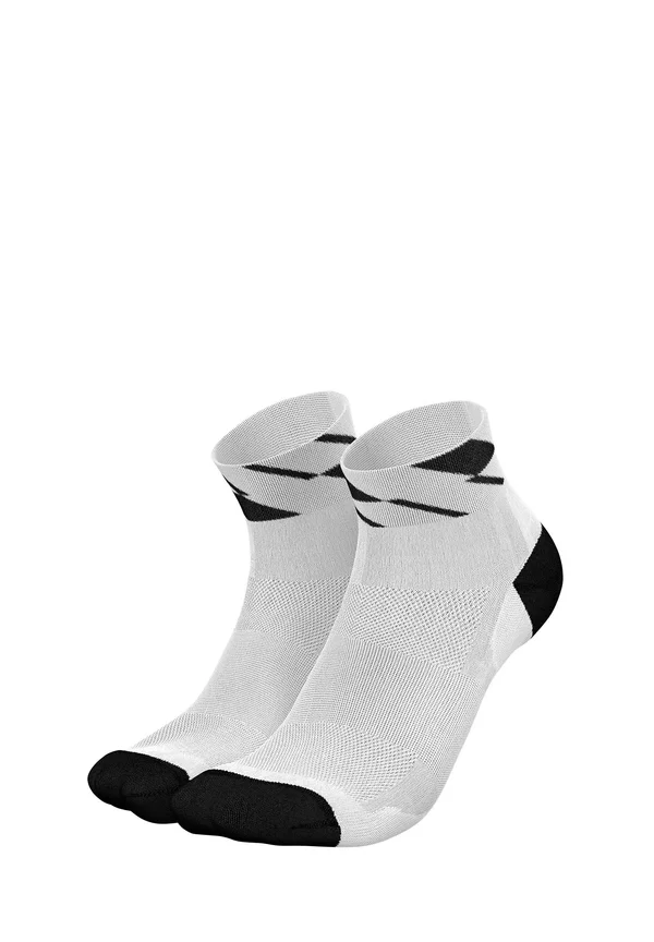 ULTRALIGHT ANGLES SHORT - Trainer socks - white