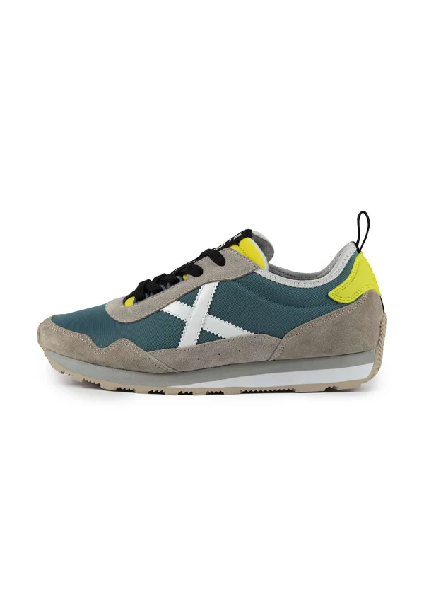 UM - Trainers - pine green
