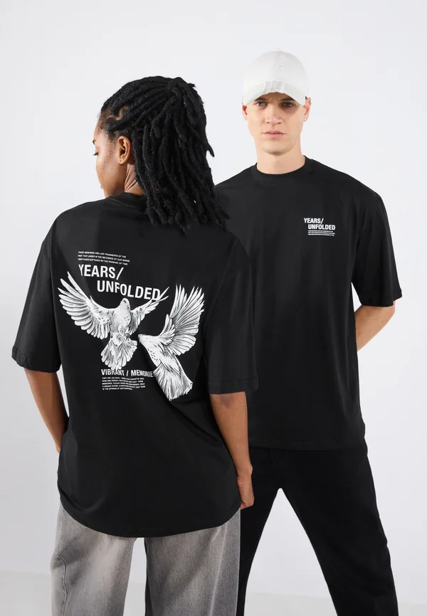 UNISEX - Print T-shirt - true black