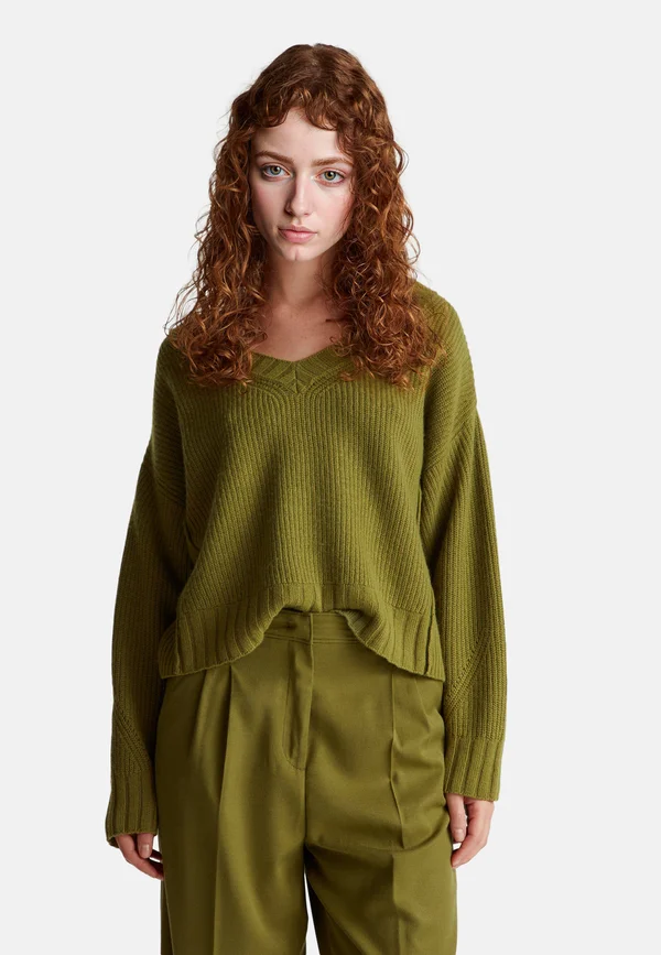 V-NECK IN BLEND - Jumper - green