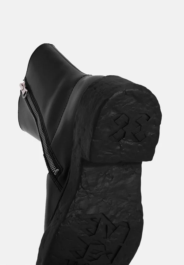 VAMONOS UNISEX - Classic ankle boots - black