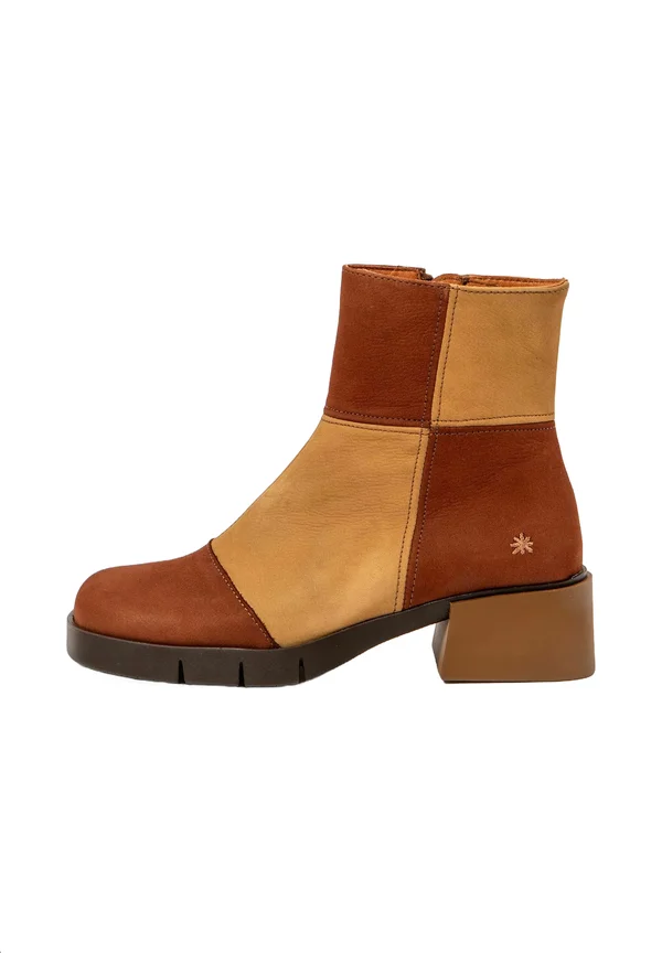 VARSOVIA - Platform ankle boots - cuero karamel