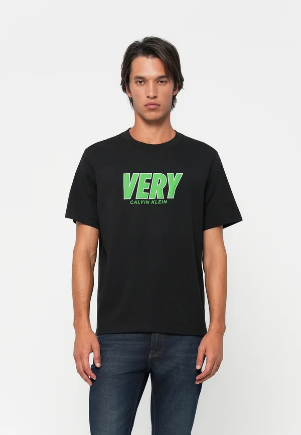 VERY GRAPHIC TEE - Print T-shirt - black