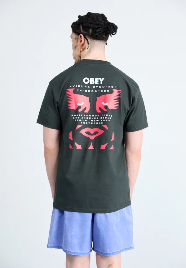 VISUAL STUDIES - Print T-shirt - vintage black