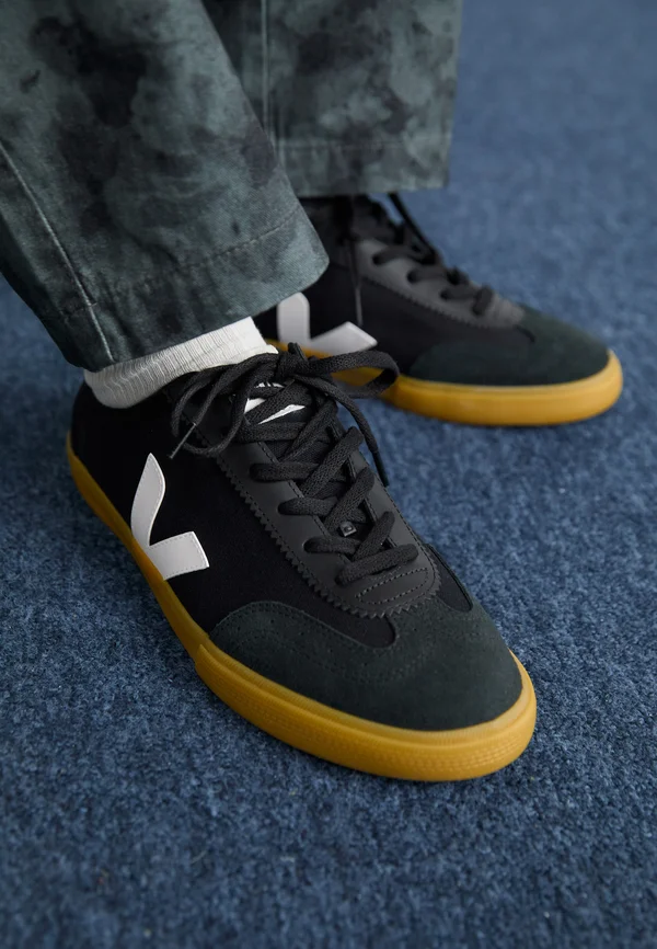 VOLLEY - Trainers - black/white/natural