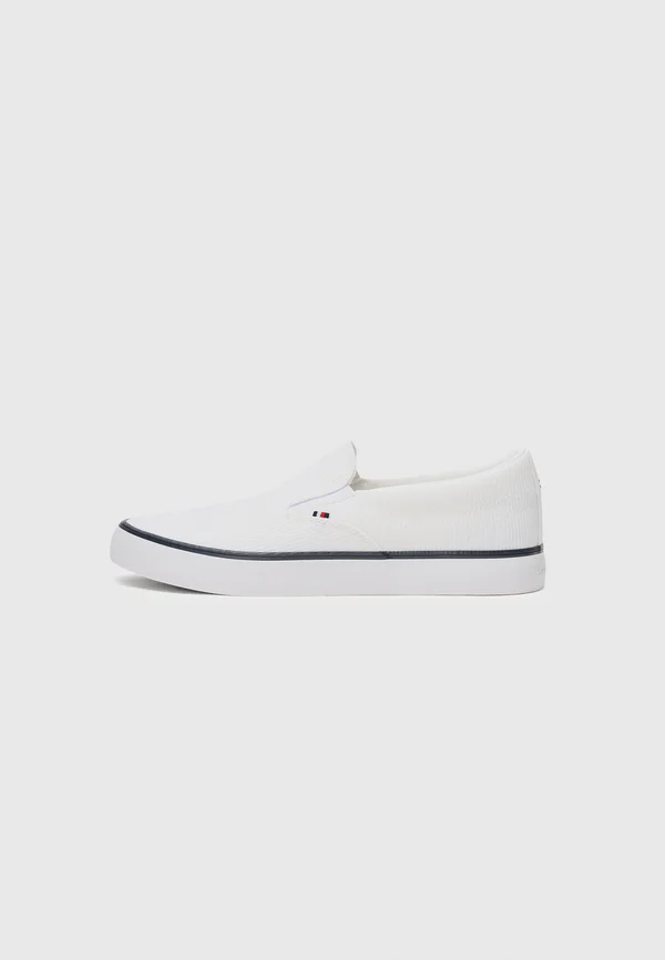 VULC CORE II - Trainers - white