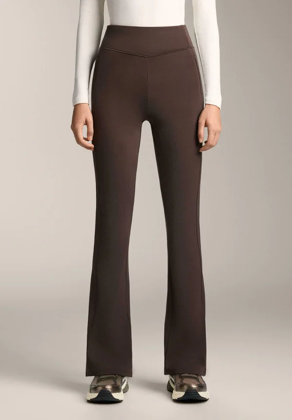 WARM HIGH RISE FLARE WITH POCKETS - Trousers - brown