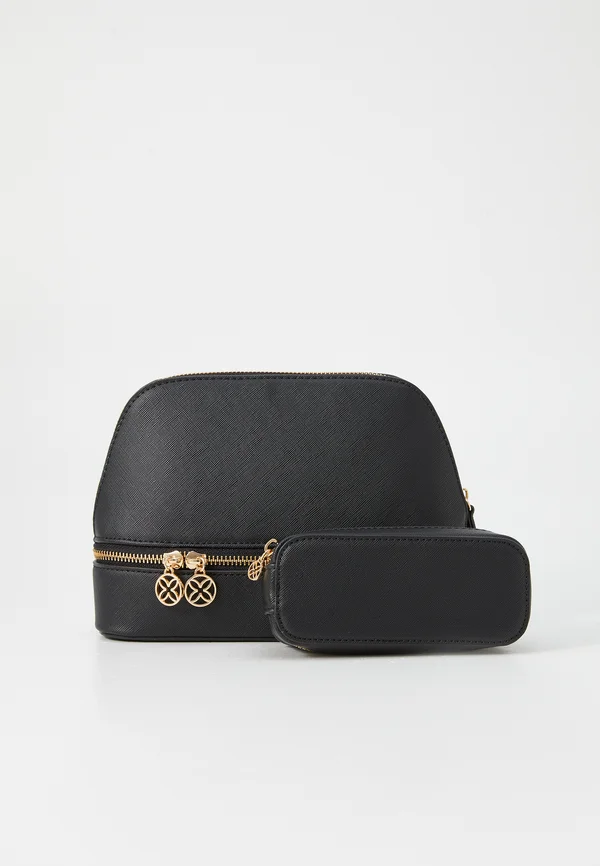 Wash bag - black