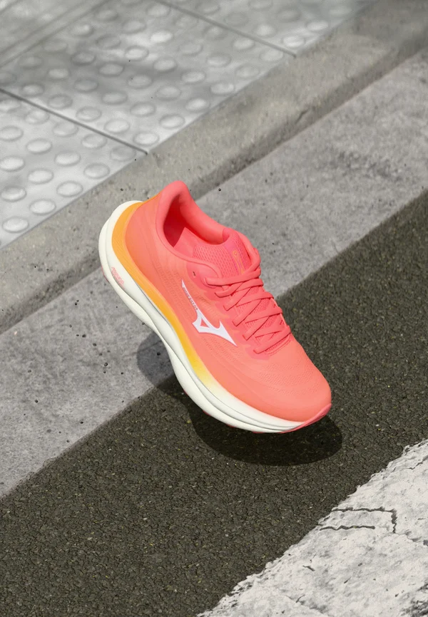 WAVE SKY 9 - Road running shoes - striking coral/baseball white/citrus