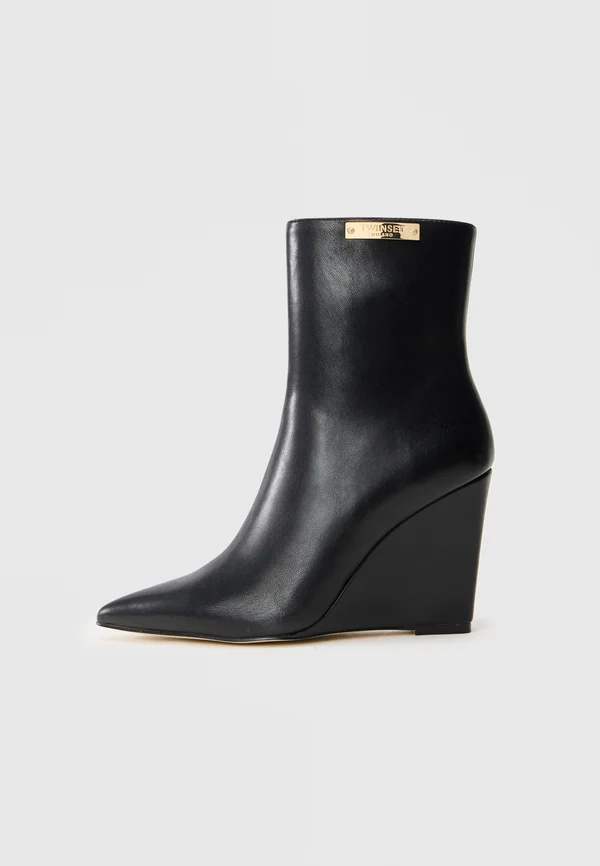 Wedge Ankle Boots - nero