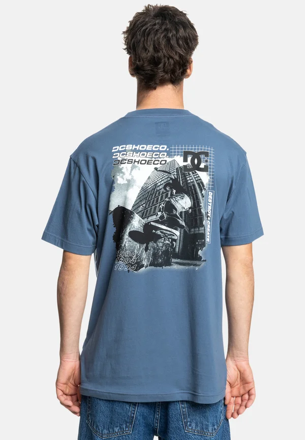 WHEREABOUTS - Print T-shirt - by vintage indigo
