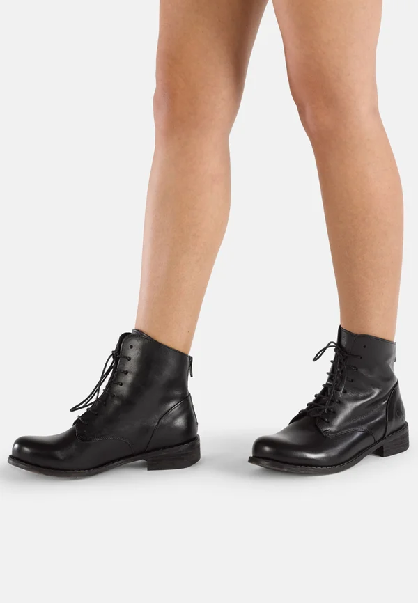 WIDE FIT - Ankle boots - black