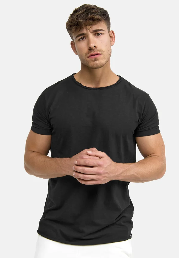 WILBUR - Basic T-shirt - schwarz
